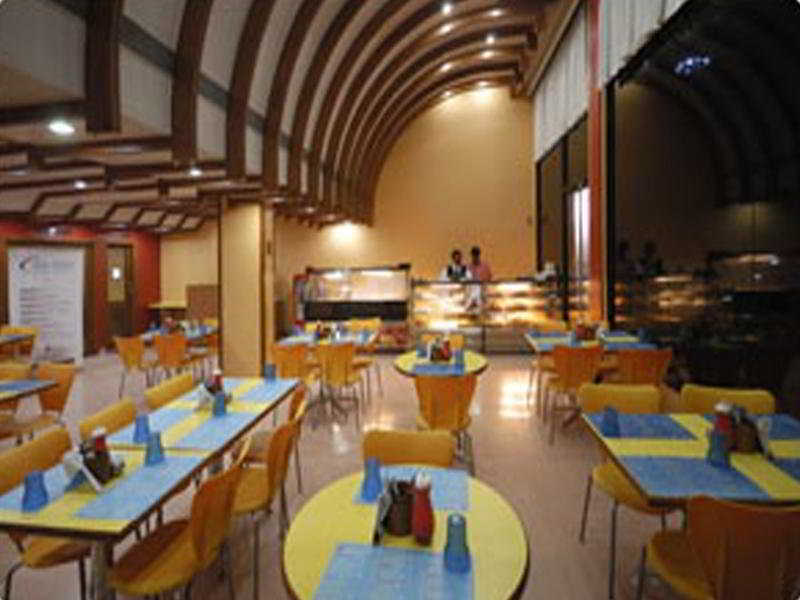 Hotel Germanus Maduráj Kültér fotó